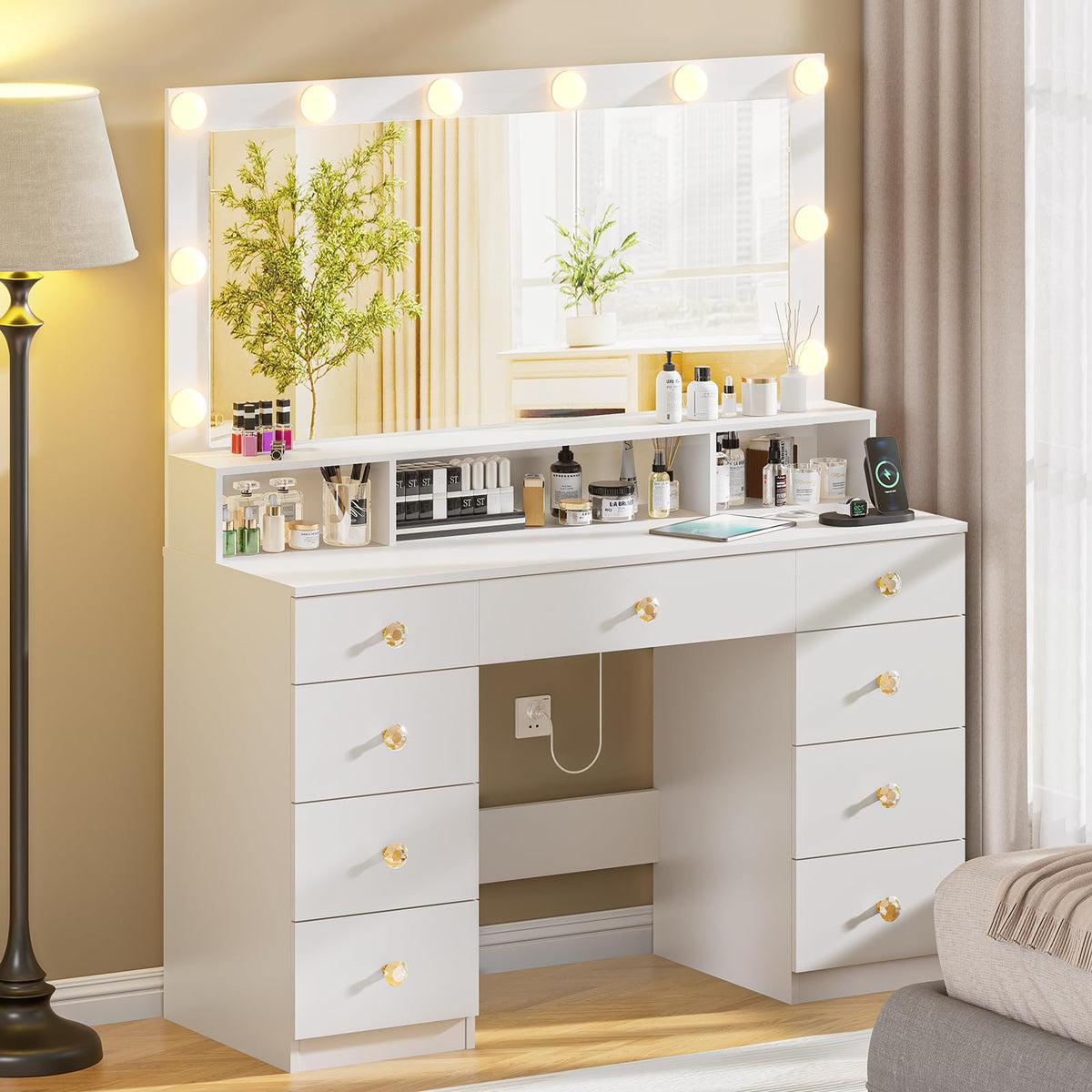White 9 Drawer Vanity with Lighted Mirror S919062