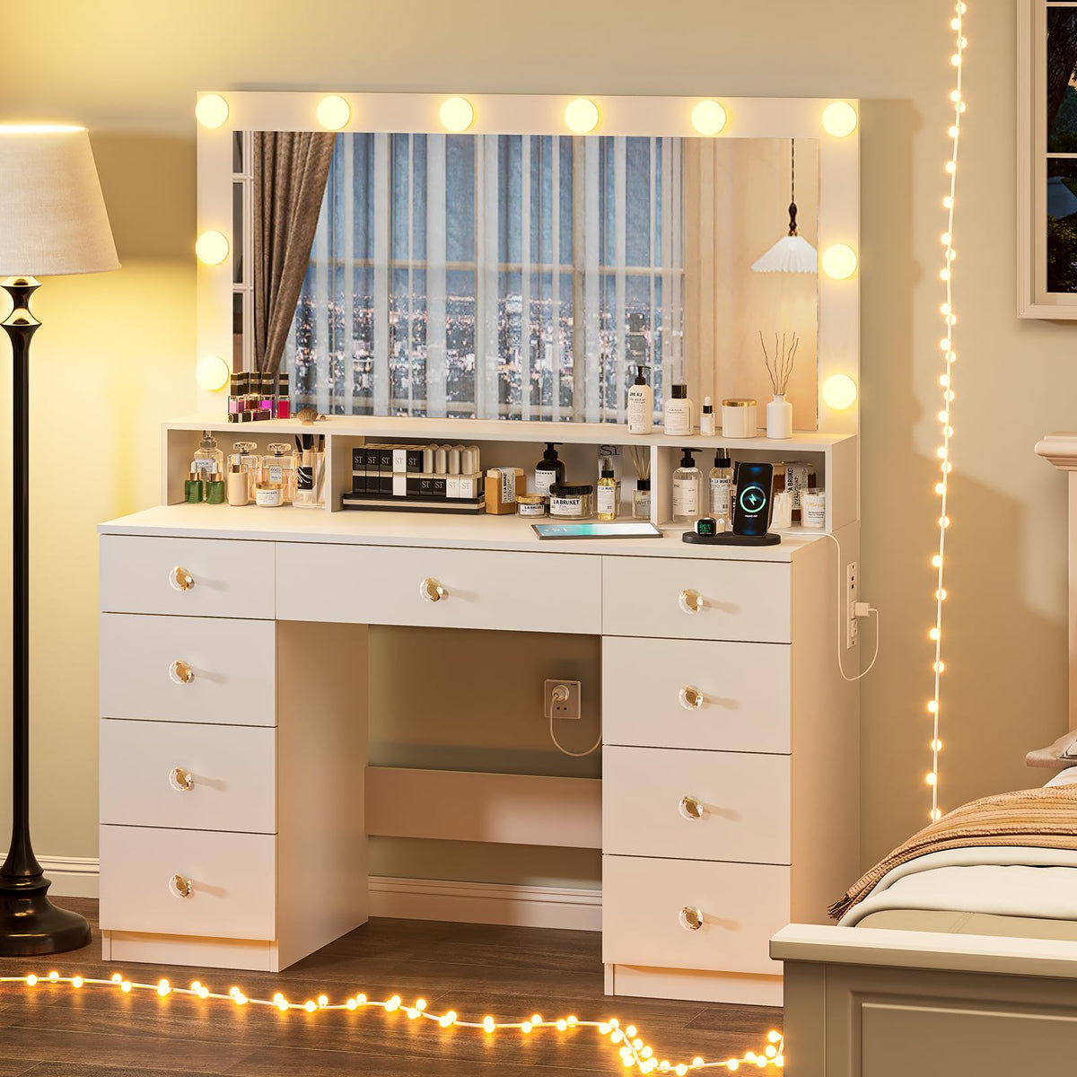 White 9 Drawer Vanity with Lighted Mirror S919062