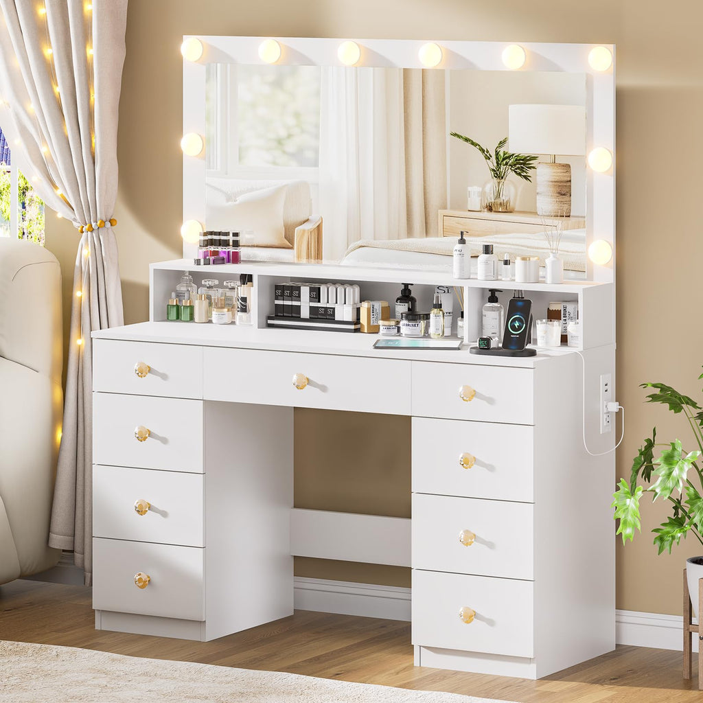 White 9 Drawer Vanity with Lighted Mirror S919062