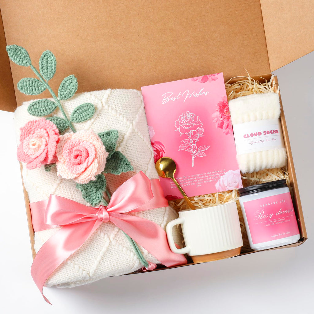 Pink Gift Basket E102451